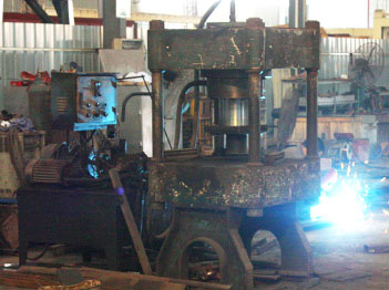 鍛(duan)造液壓機(jī)