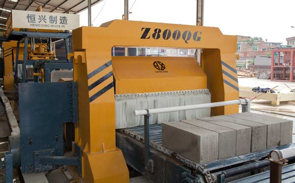 免(mian)蒸加氣磚設備(bèi)廠家